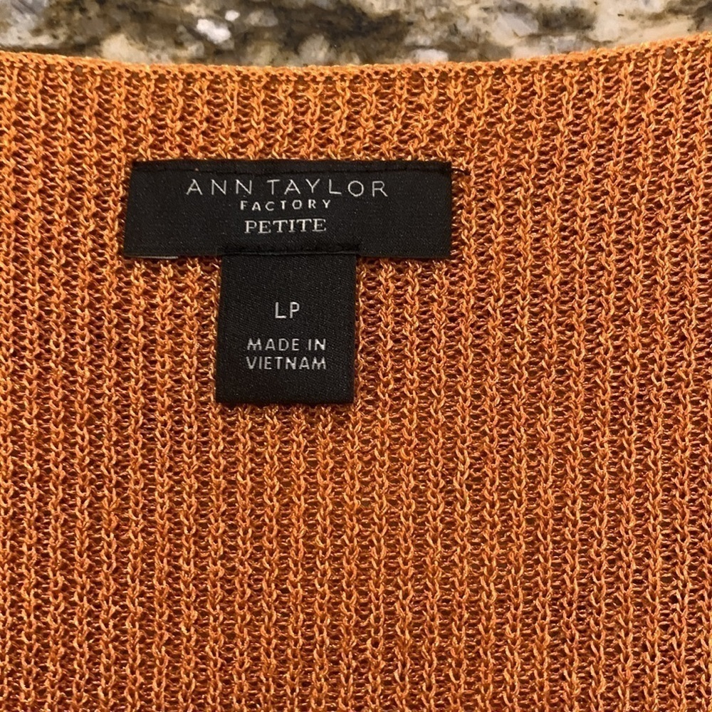 Ann Taylor Factory Petite Large Orange - Picture 5 of 6